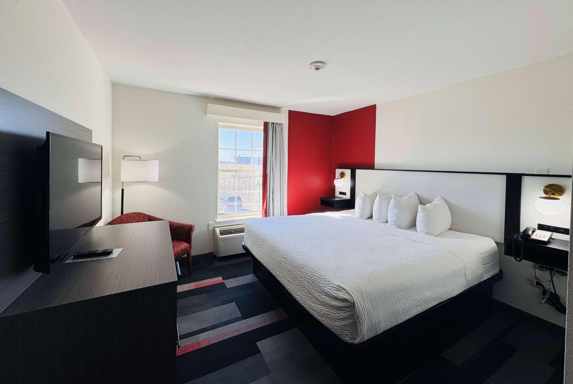 Ramada By Wyndham Sparta/At Speedway Kültér fotó